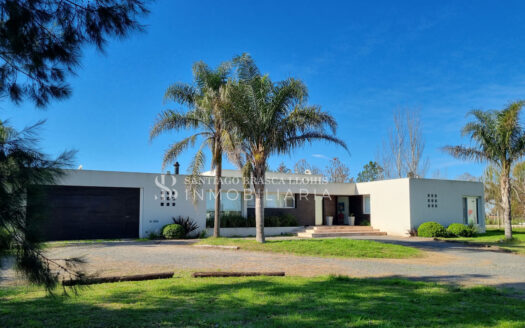 Av. Costanera De Paola 100